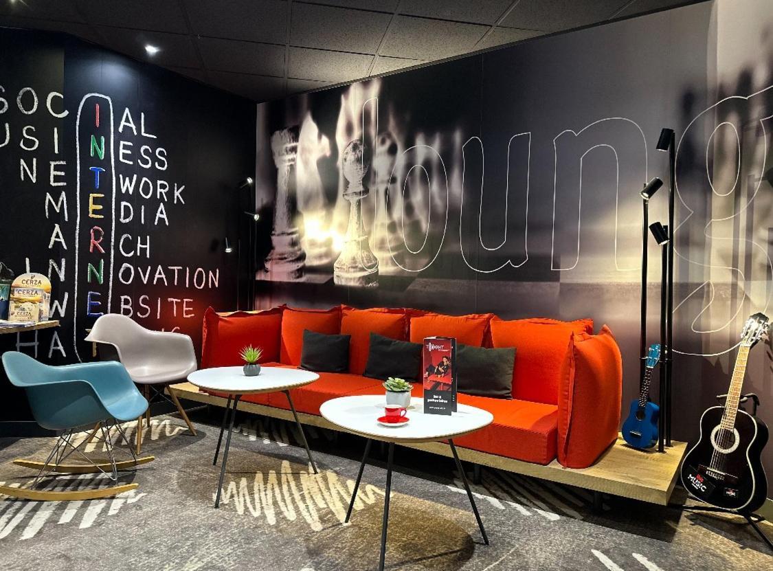 Ibis Hotel 3*