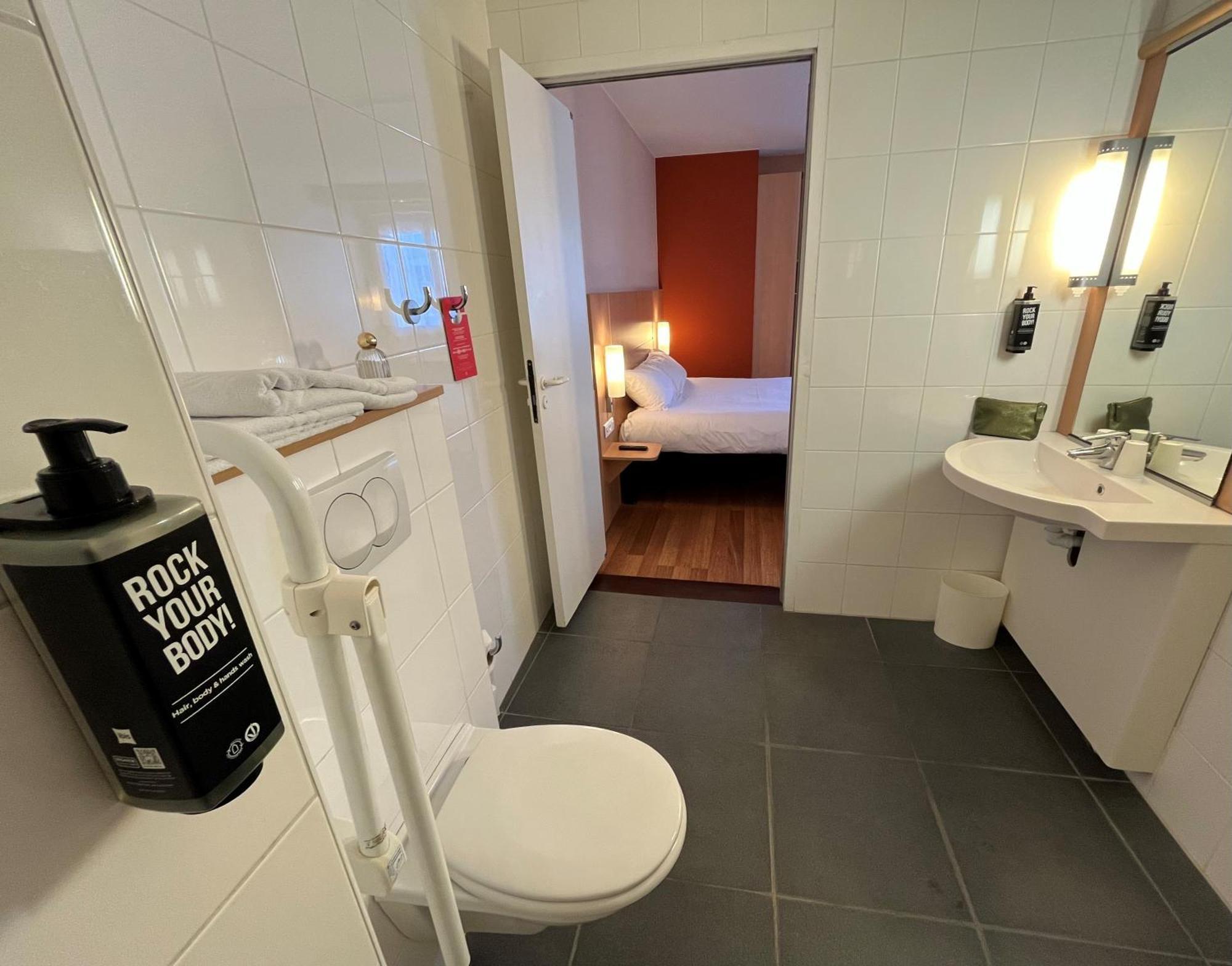 Ibis Hotel